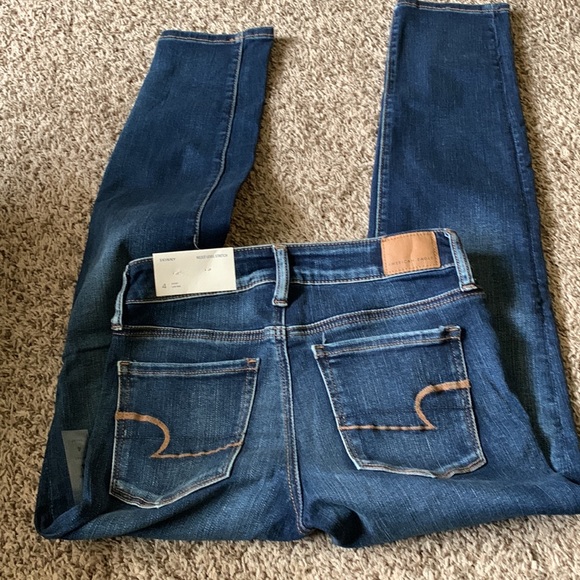 NWT American Eagle, skinny jeans - Picture 2 of 3